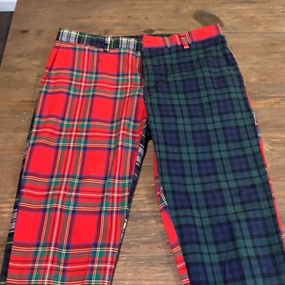 Men’s Vineyard Vines multi plaid pants - Picture 2 of 5